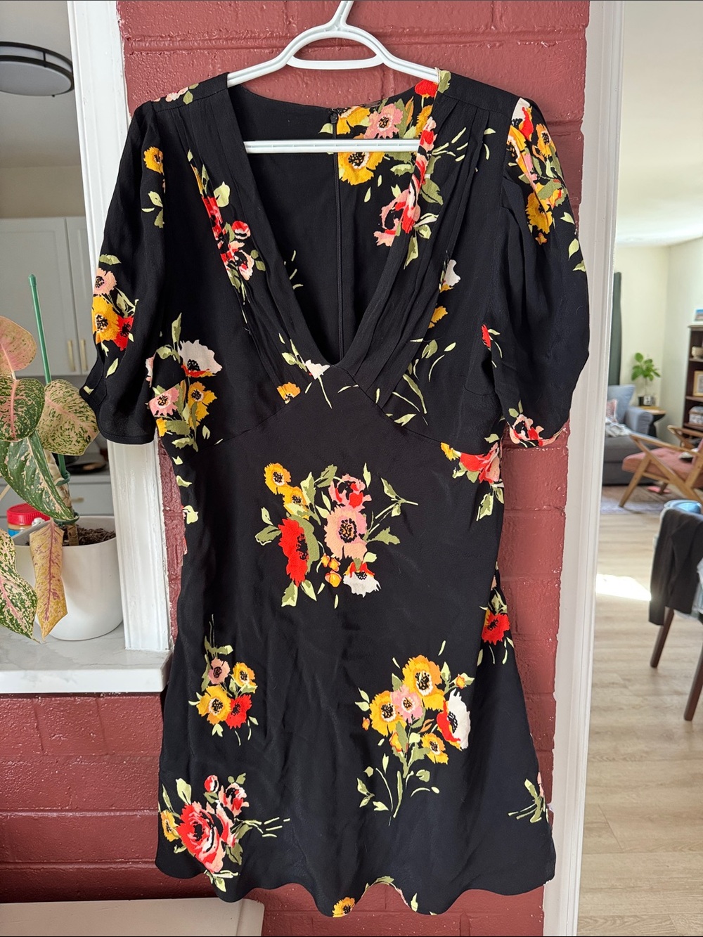 Free People Black and Floral V Neck and Puff Sleeve Mini Dress Size 12